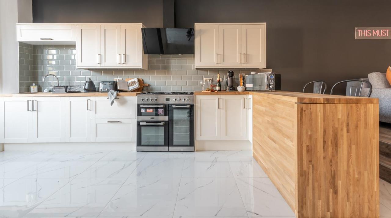 Ty Hapus Newport - Luxury 4 Bedroom Home Exteriér fotografie