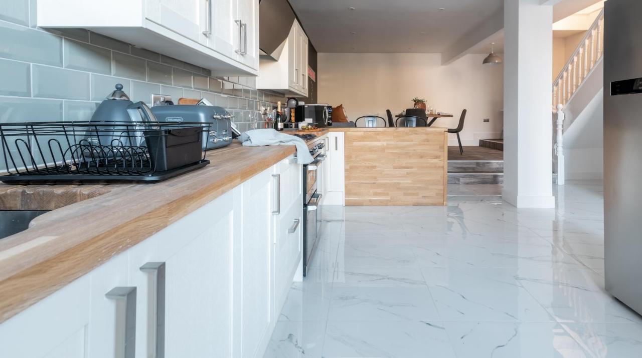 Ty Hapus Newport - Luxury 4 Bedroom Home Exteriér fotografie